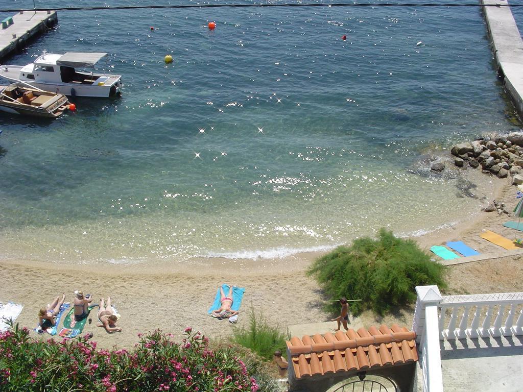 Apartments Anita 1 Barbat na Rabu Екстериор снимка