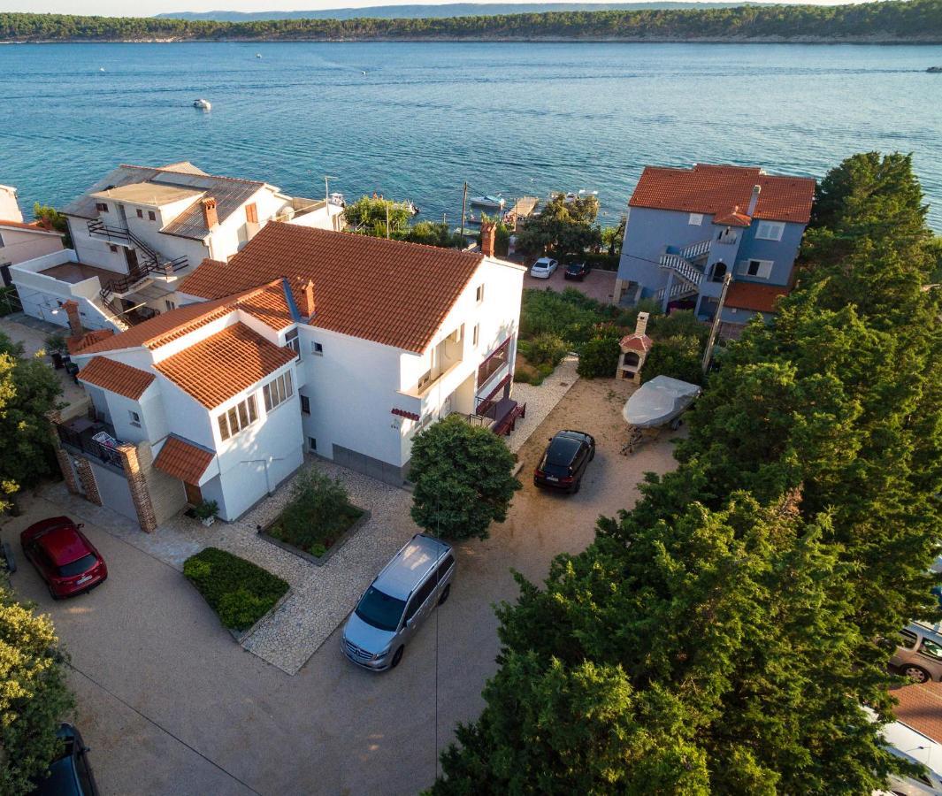 Apartments Anita 1 Barbat na Rabu Екстериор снимка