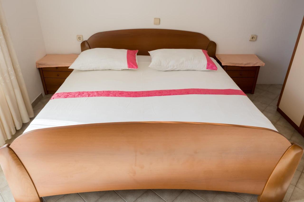 Apartments Anita 1 Barbat na Rabu Екстериор снимка