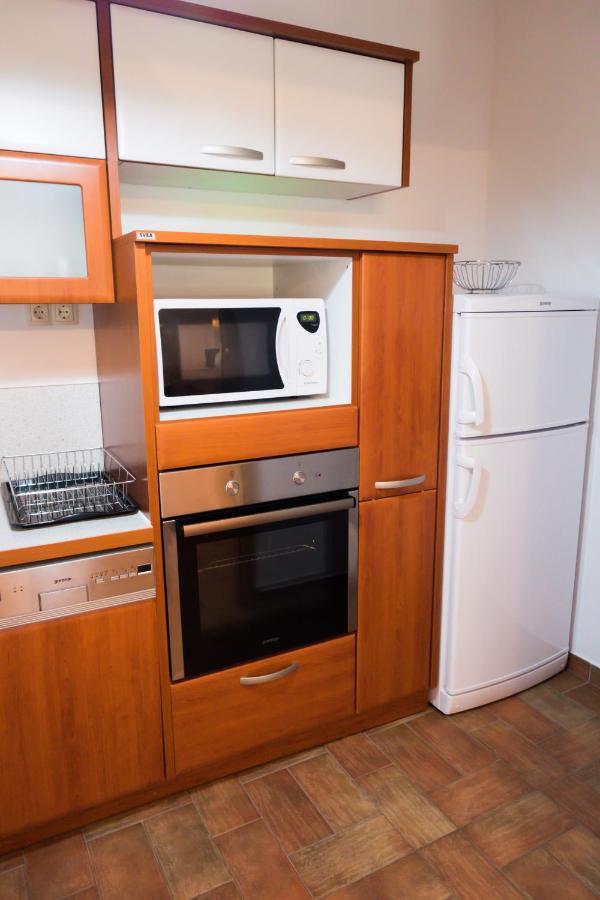 Apartments Anita 1 Barbat na Rabu Екстериор снимка