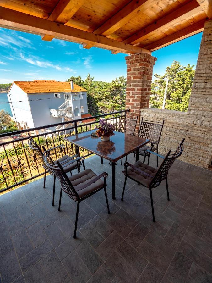 Apartments Anita 1 Barbat na Rabu Екстериор снимка