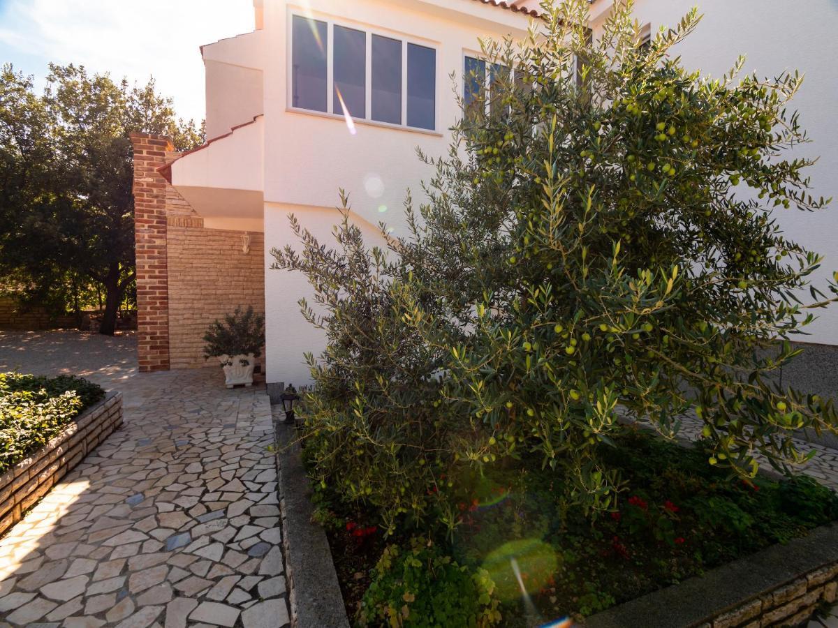 Apartments Anita 1 Barbat na Rabu Екстериор снимка